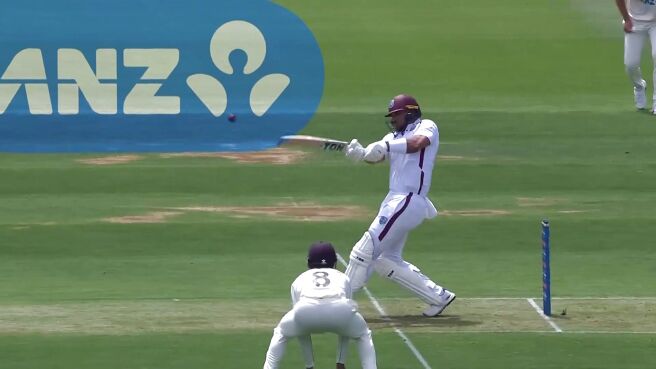 Six! King Sends It Over The Ropes For A Biggie on Sony LIV