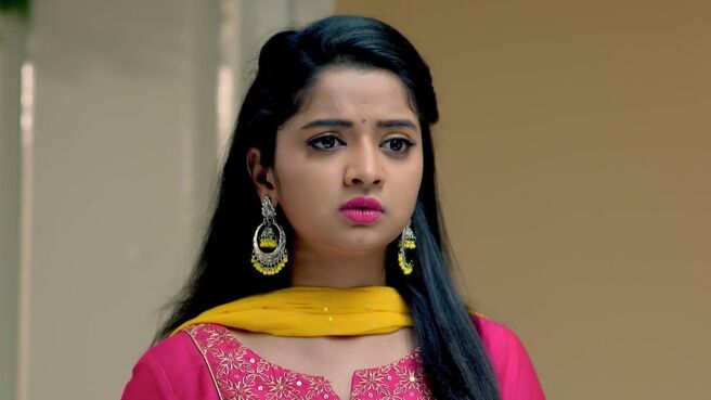 Parinayam season 1 episode 9 on Zee5