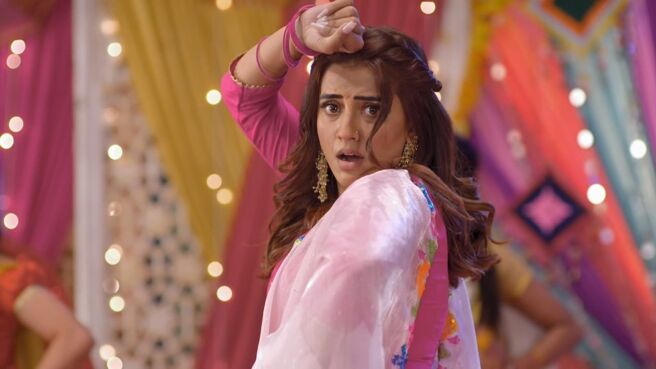 Fagua 2024 - Miti Dil Ke Malaal Jab Udi Rang Gulaal season 1 episode 1 on Zee5