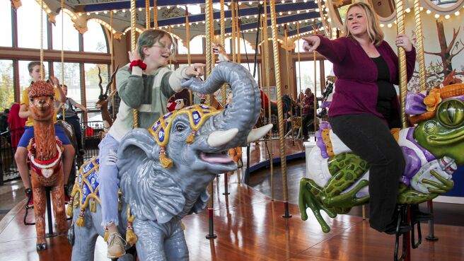 Polyfamily season 1 episode 5 on Discovery Plus