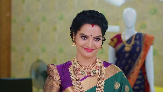 Ummadi Kutumbam season 1 episode 26 on Zee5