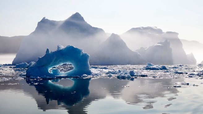 Frozen Planet II season 2 episode 5 on Discovery Plus
