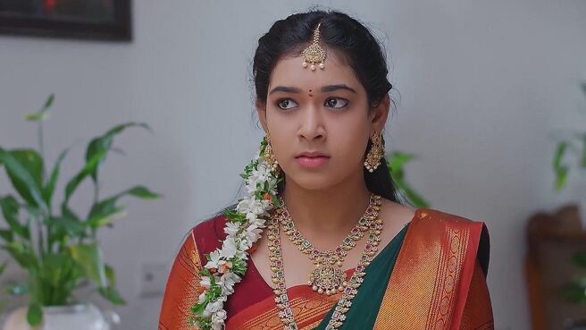 Meghasandesam season 1 episode 8 on Zee5