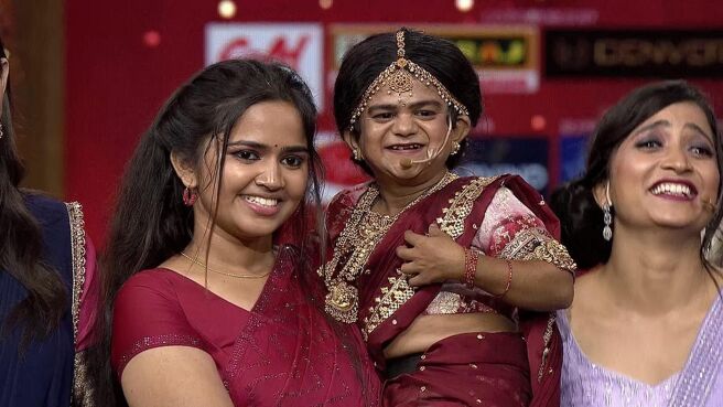 Comedy Khiladigalu Premier League season 1 episode 14 on Zee5