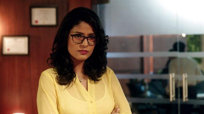 Reporters season 1 episode 13 on SonyLIV