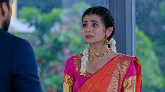 Rajakumari season 1 episode 15 on Zee5