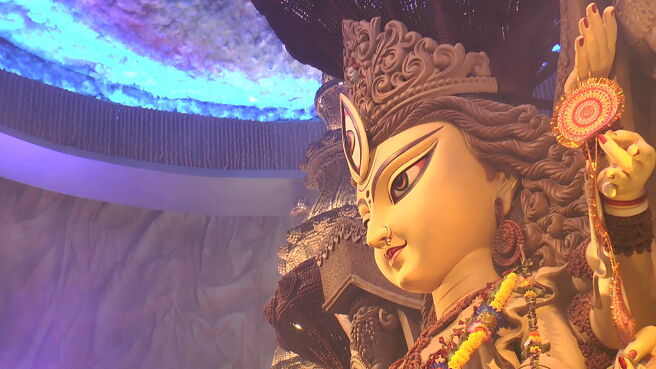 Pujo Parikrama season 1 episode 13 on Zee5