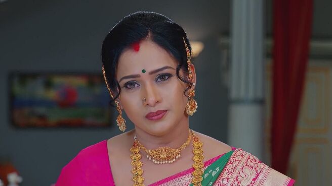 Gharana Mogudu season 1 episode 7 on Zee5