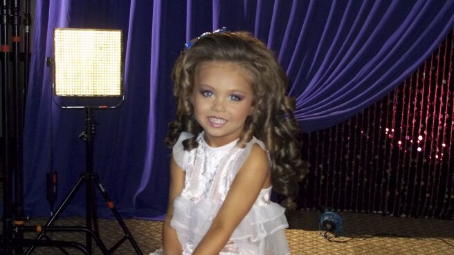 Toddlers & Tiaras season 5 episode 25 on Discovery Plus