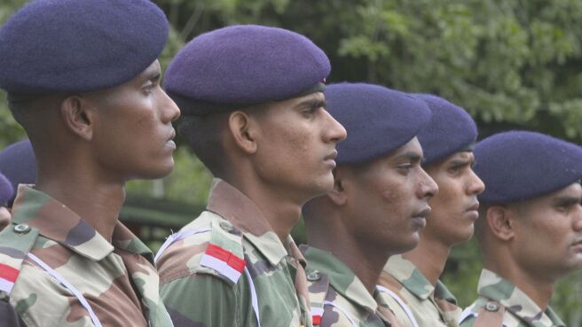 Breaking Point season 1 episode 1 on Discovery Plus