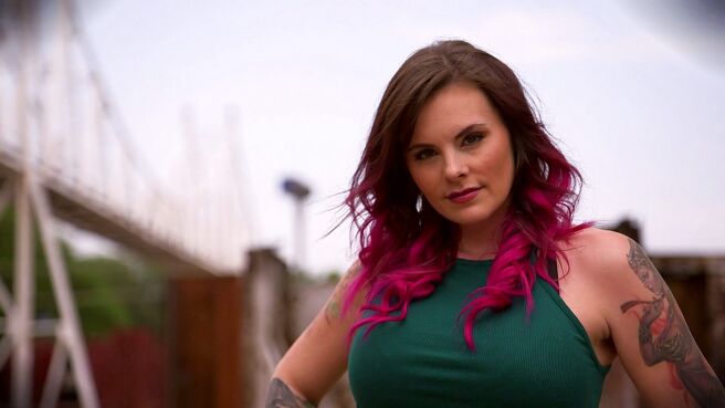 Tattoo Girls season 1 episode 3 on Discovery Plus