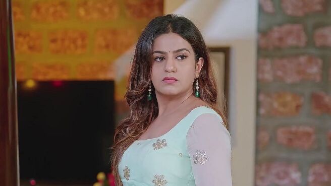 Karna season 1 episode 22 on Zee5