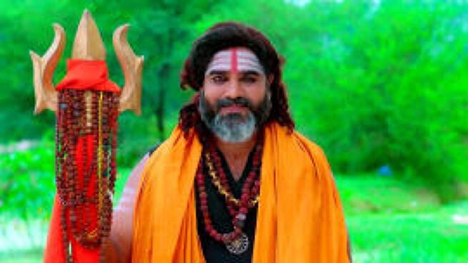 Trinayani season 1 episode 925 on Zee5