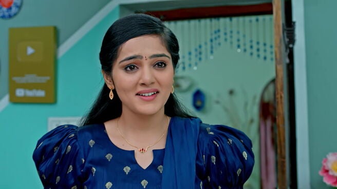 Kudumbasametham season 1 episode 40 on Zee5