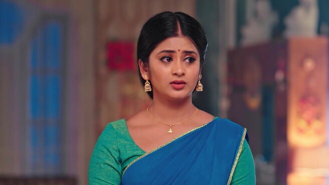 Aval Varuvala season 1 episode 9 on Zee5