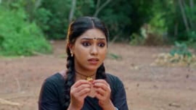 Parvathy season 1 episode 7 on Zee5