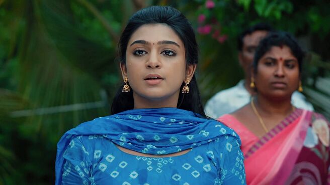 Auto Vijayashanthi season 1 episode 14 on Zee5