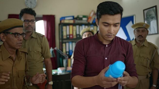 Water Bottle season 1 episode 3 on Zee5