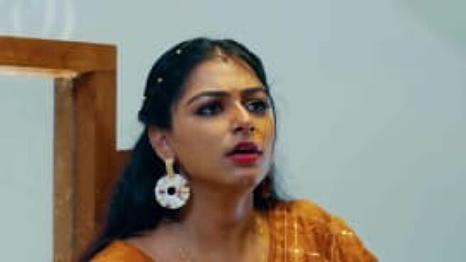 Parvathy season 1 episode 19 on Zee5