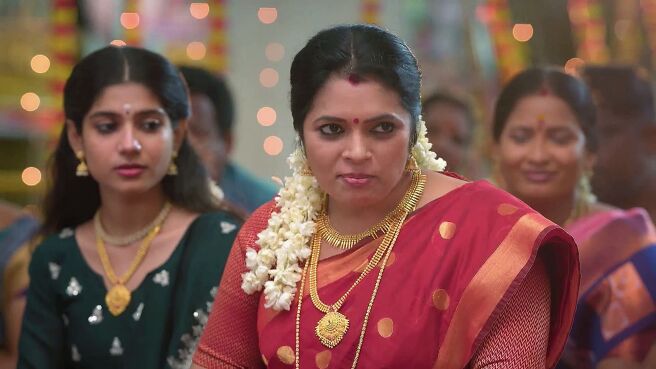 Chinnan Siru Kiliye season 1 episode 16 on Zee5