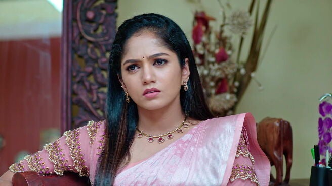 Karna season 1 episode 33 on Zee5