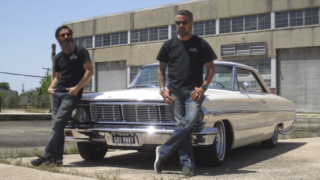 Fast N' Loud: Demolition Theater season 1 episode 20 on Discovery Plus