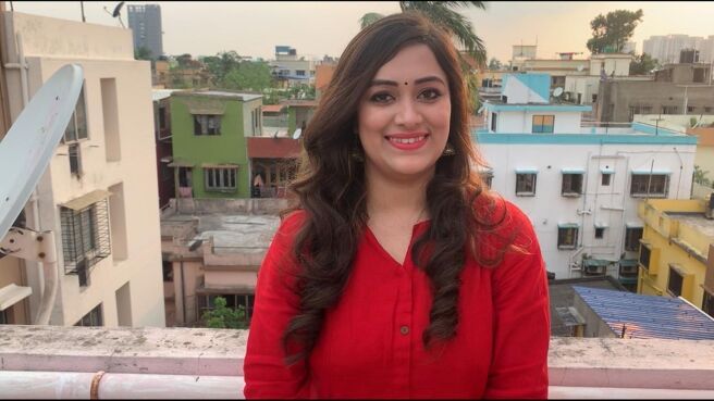 Priyo Tarakar Andarmahal season 1 episode 38 on Zee5