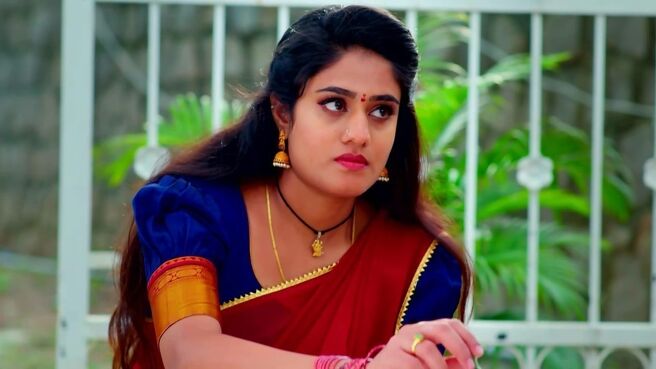 Jagadhatri season 1 episode 16 on Zee5
