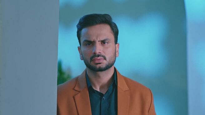 Nava Mod season 1 episode 10 on Zee5