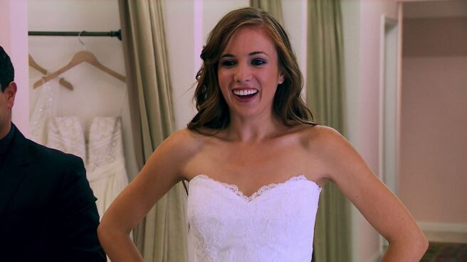 Something Borrowed, Something New season 1 episode 1 on Discovery Plus