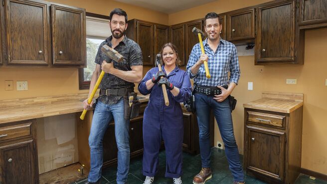 Celebrity IOU season 1 episode 4 on Discovery Plus