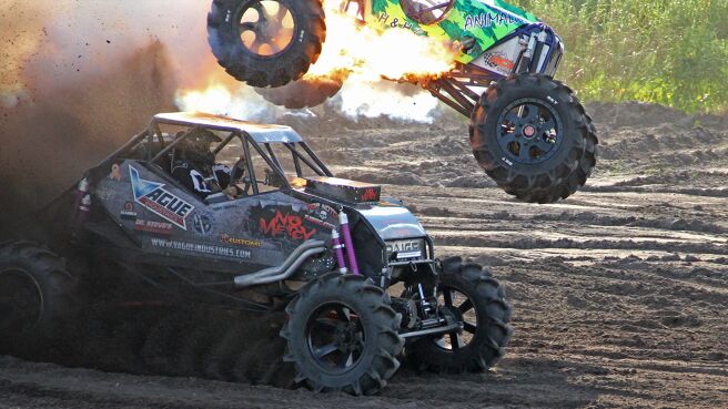 Dirty Mudder Truckers season 1 episode 2 on Discovery Plus