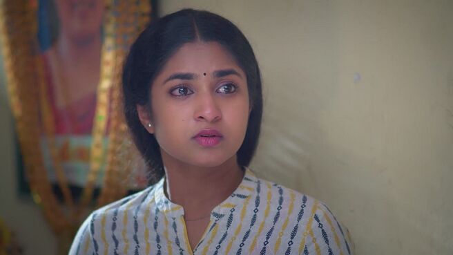 Chinnan Siru Kiliye season 1 episode 6 on Zee5