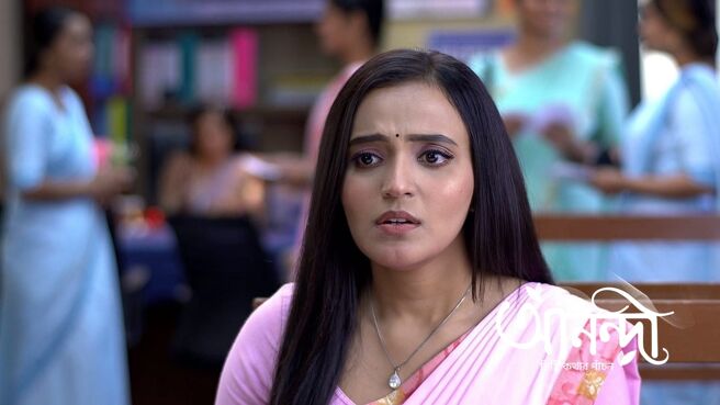 Anondi season 1 episode 5 on Zee5