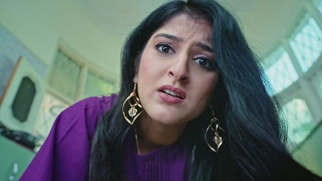 Nava Mod season 1 episode 15 on Zee5