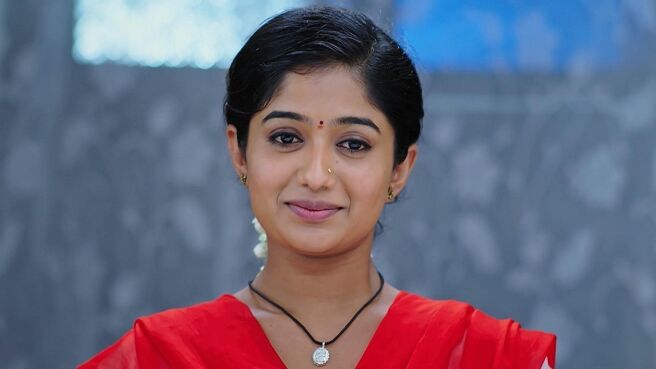 Bidhilipi season 1 episode 6 on Zee5