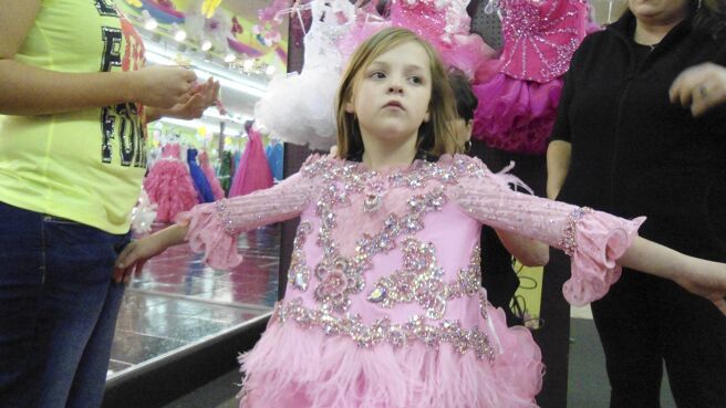 Toddlers & Tiaras season 5 episode 15 on Discovery Plus