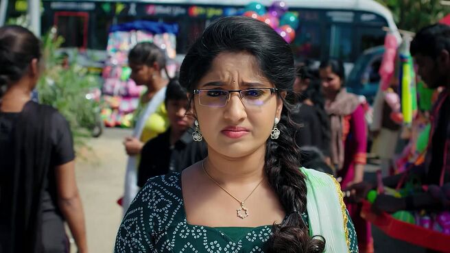 Sumangali season 1 episode 12 on Zee5