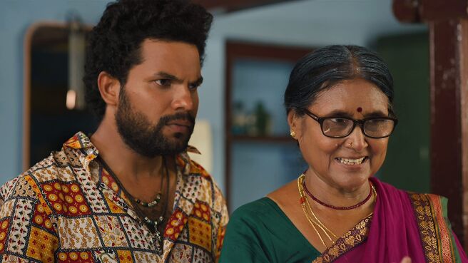 Mothevari Love Story  season 1 episode 3 on Zee5