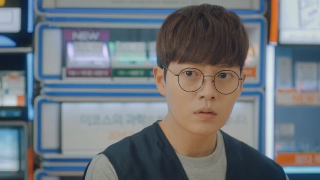 Welcome to Waikiki season 1 episode 10 on Zee5