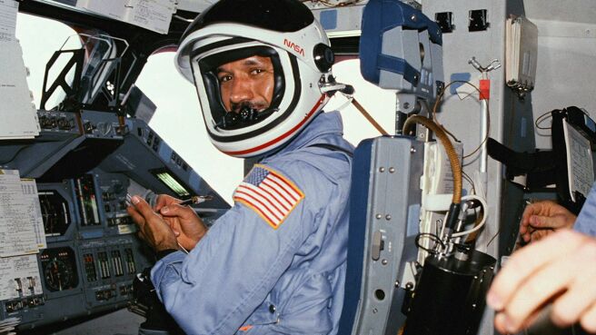 For All Humankind season 1 episode 2 on Discovery Plus