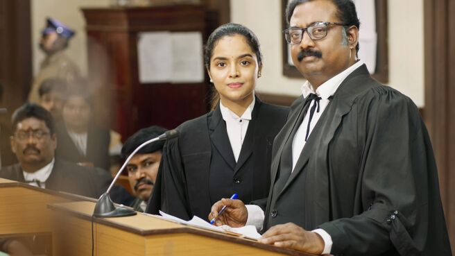 Sattamum Needhiyum season 1 episode 7 on Zee5