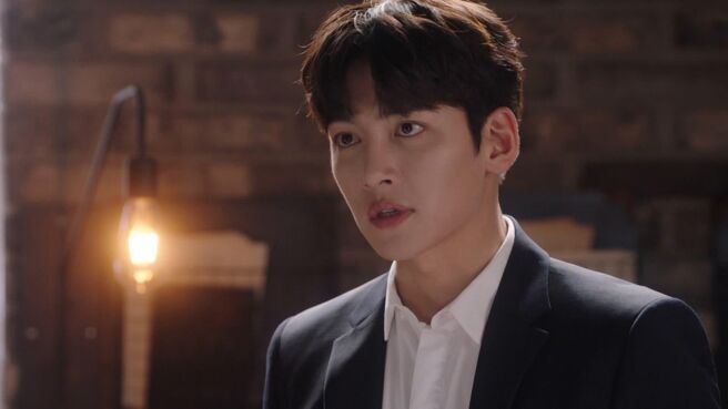 Suspicious Partner season 1 episode 13 on Zee5