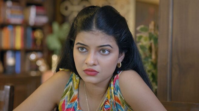 Hamara Parivar season 1 episode 2 on Zee5