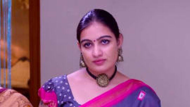 Mrs. Hitler season 1 episode 697 on Zee5