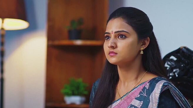 Ennallo Vechina Hrudayam season 1 episode 18 on Zee5