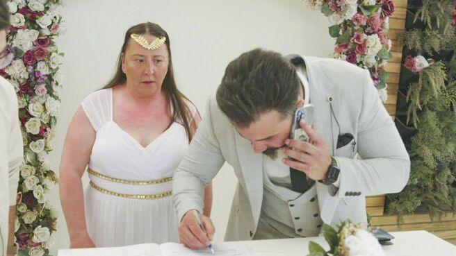90 Day Fiance: UK season 1 episode 12 on Discovery Plus