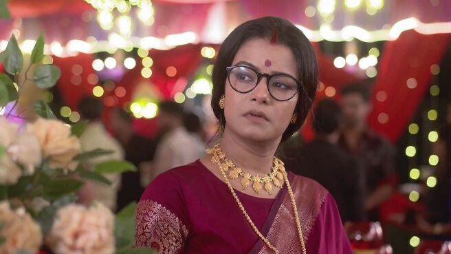 Mittir Bari season 1 episode 2 on Zee5