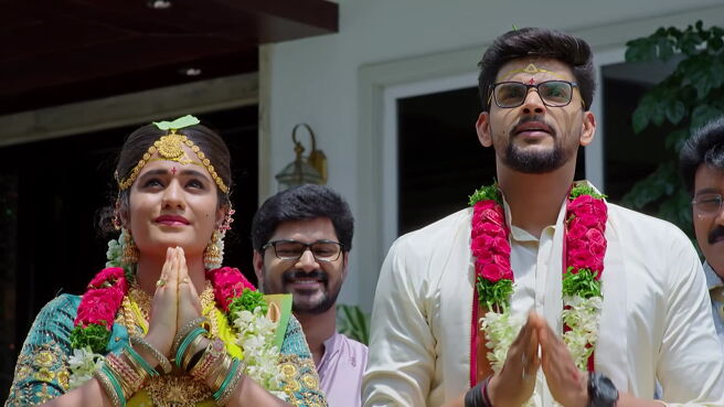Smart Play - Jagadhatri season 1 episode 38 on Zee5