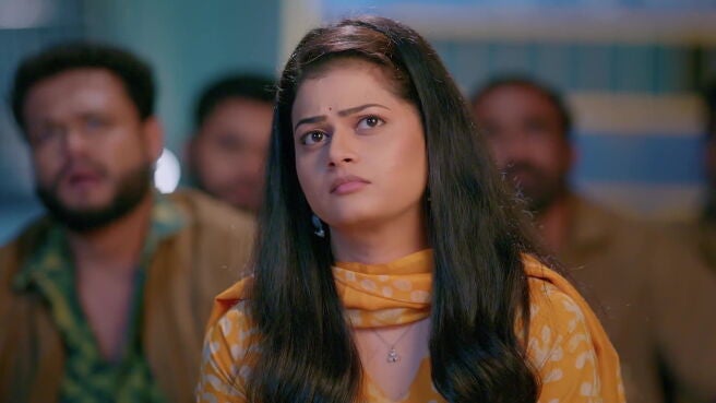 Deep Jyoti season 1 episode 8 on Zee5